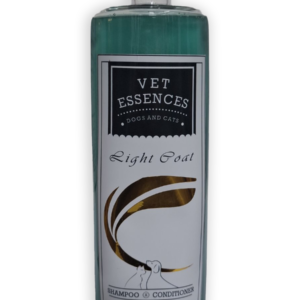 Light Coat 500 ML (VET ESSENCES SHAMPOO)